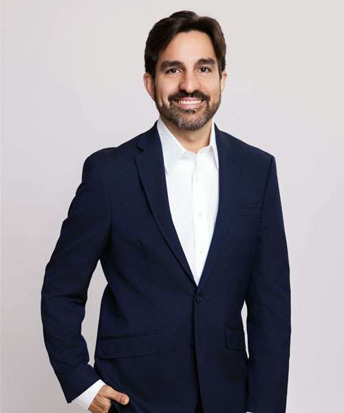 Dr. Luis Guzman